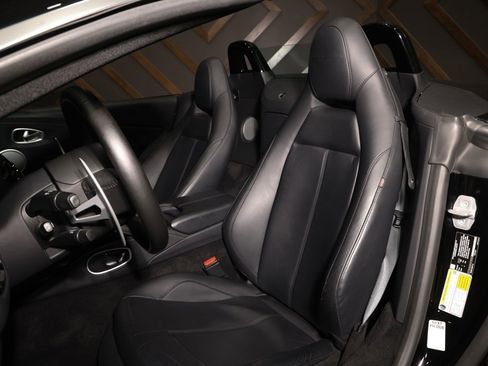 Used 2022 Aston Martin V8 Vantage image 6