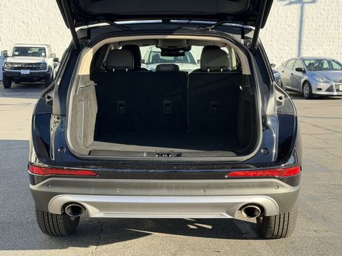 Certified 2023 Lincoln Corsair FWD image 12