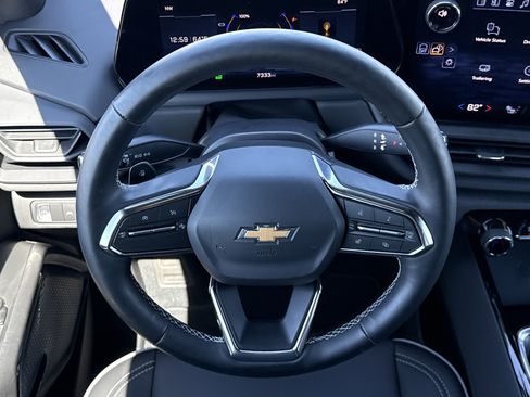 Used 2026 Chevrolet Silverado EV LT image 18