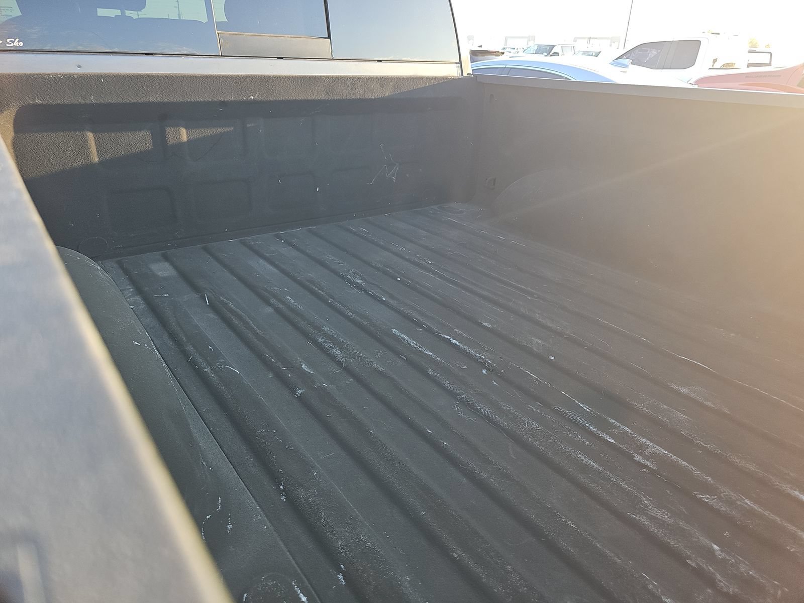 Used 2018 RAM 1500 Laramie w/ Convenience Group AWD/4WD image 14