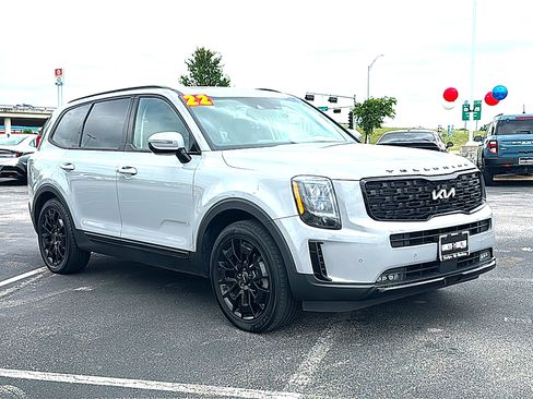 Used 2022 Kia Telluride SX w/ SX Prestige Package AWD/4WD image 10