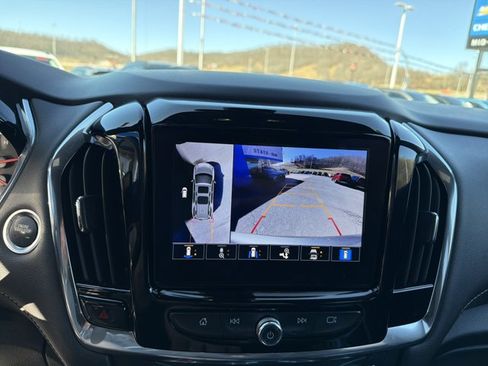 Used 2023 Chevrolet Traverse Premier w/ Redline Edition image 27