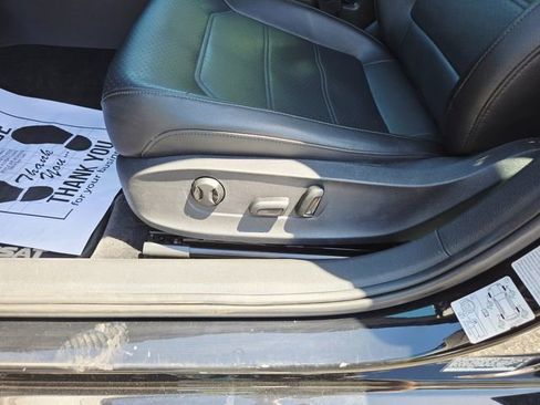 Used 2015 Volkswagen Passat 1.8T Limited Edition FWD image 12