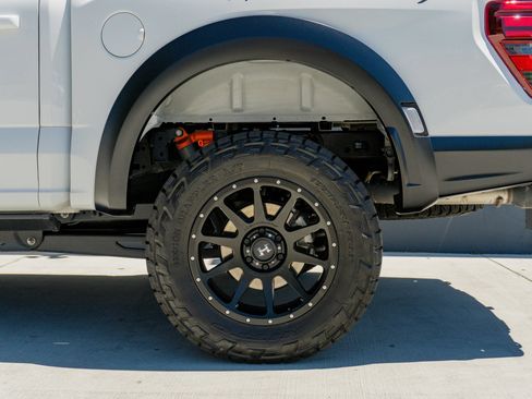 Used 2025 Ford F150 Raptor AWD/4WD image 22