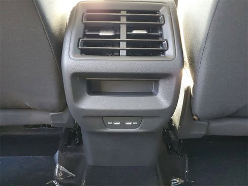 New 2026 Volkswagen Tiguan S image 11