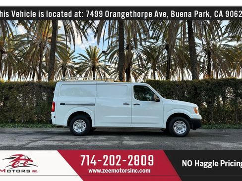 Used 2015 Nissan NV 2500 SV image 6