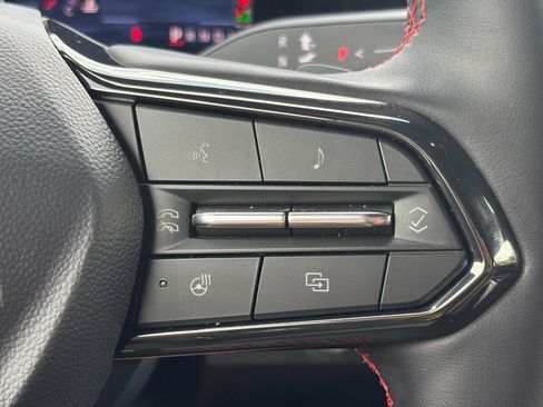 Used 2026 Chevrolet Traverse RS w/ LPO, Floor Liner Package FWD image 19