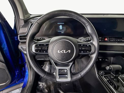 Used 2023 Kia Sportage EX image 13