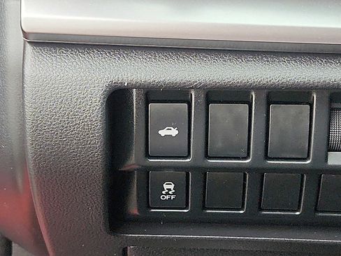 Used 2022 Subaru WRX Premium AWD/4WD image 26