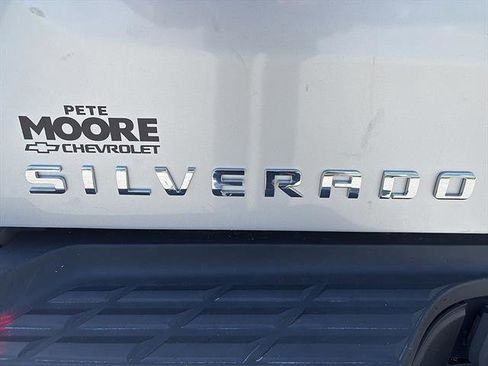 Used 2014 Chevrolet Silverado 2500 LT w/ Custom Sport Truck Package AWD/4WD image 12