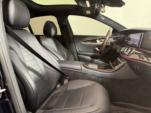 Used 2022 Mercedes-Benz E 450 4MATIC Sedan image 23