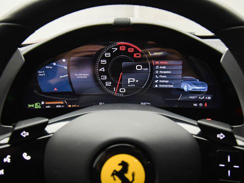 Used 2023 Ferrari Roma image 15