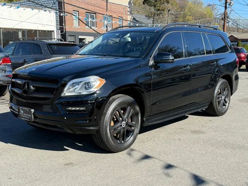 Used 2014 Mercedes-Benz GL 450 4MATIC image 3