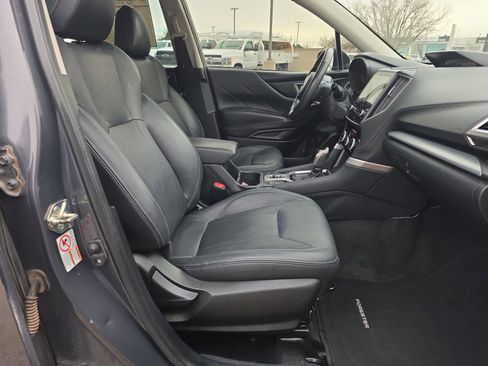Used 2020 Subaru Forester Limited image 29