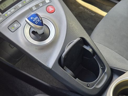 Used 2014 Toyota Prius Two FWD image 19