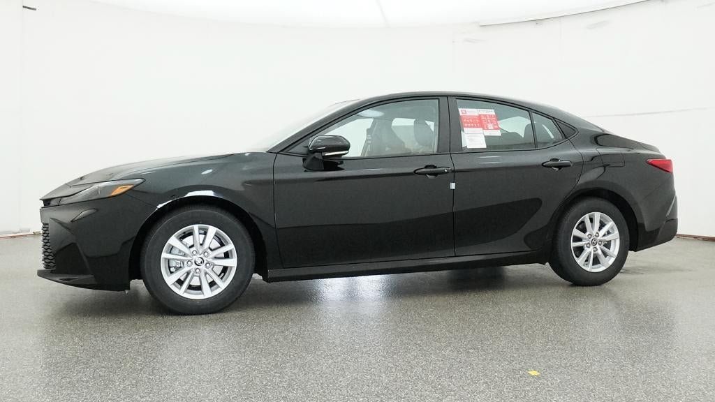 New 2026 Toyota Camry LE FWD image 18