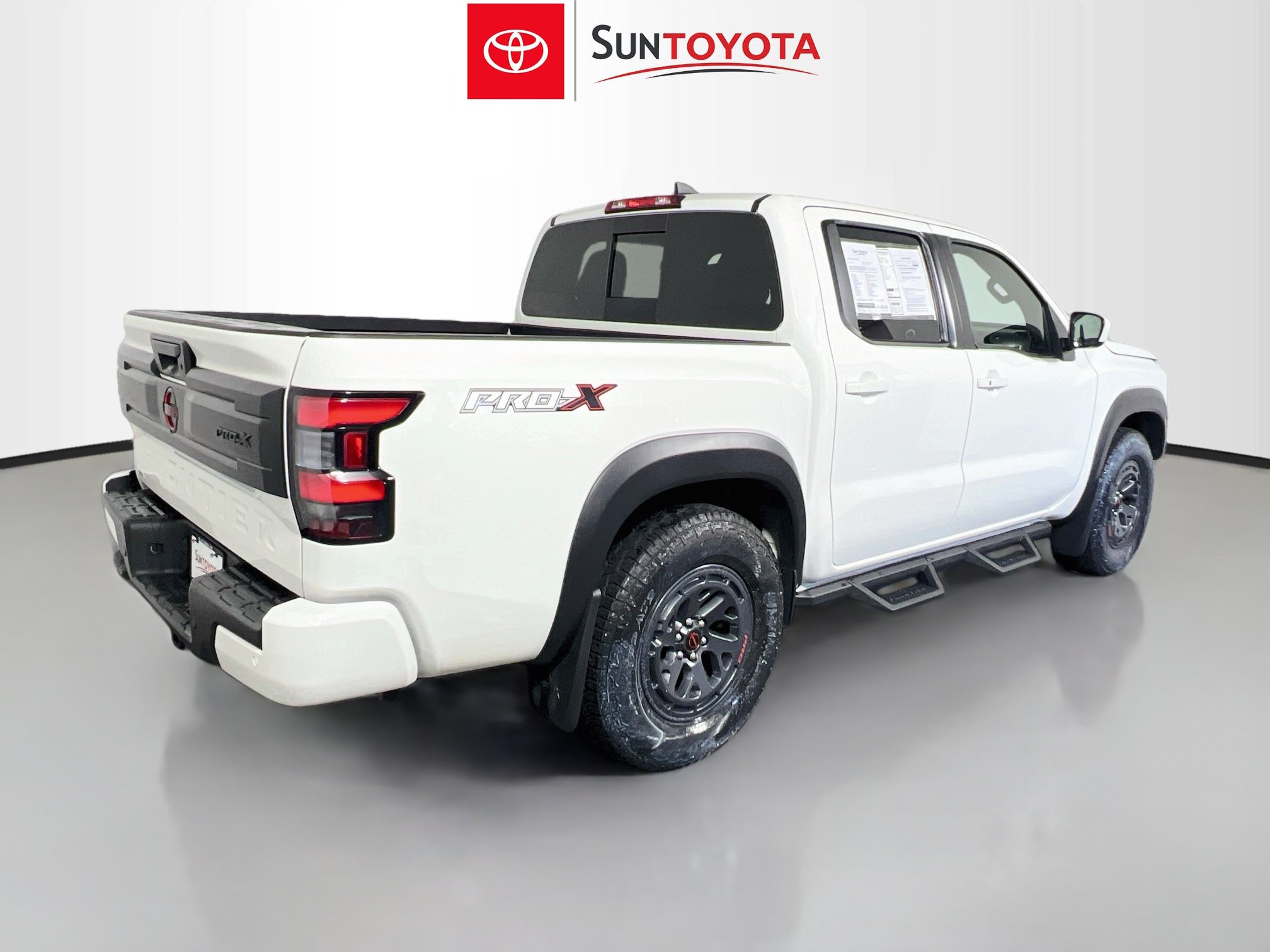 Used 2026 Nissan Frontier Pro-X w/ Tow Package RWD image 4