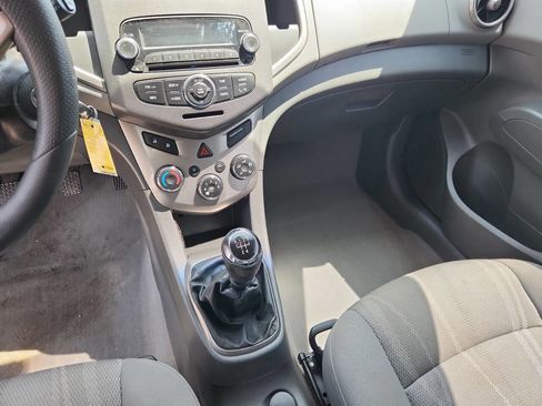 Used 2012 Chevrolet Sonic LT FWD image 11
