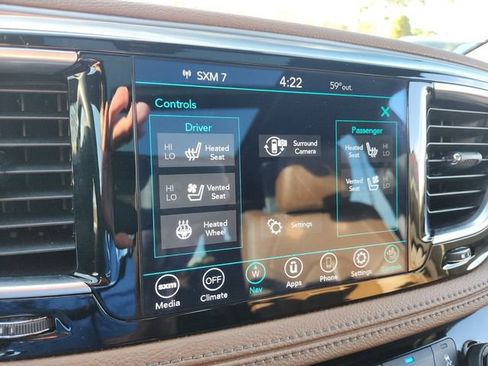 Used 2020 Chrysler Pacifica Limited w/ Advanced Safetytec Group image 26