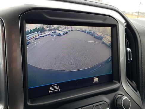 Used 2022 Chevrolet Silverado 1500 LT image 23