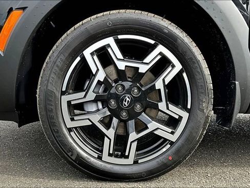 New 2025 Hyundai Santa Cruz Limited image 13