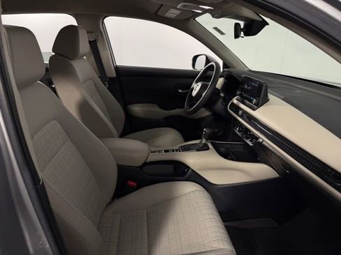 Used 2023 Honda HR-V LX image 14