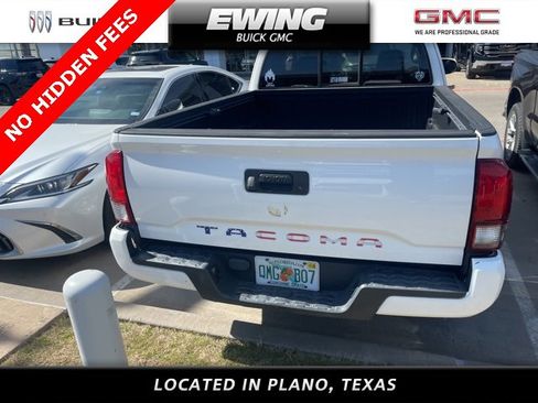 Used 2019 Toyota Tacoma SR w/ SR Convenience Package image 8