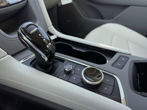 New 2026 Cadillac XT5 Premium Luxury FWD image 17