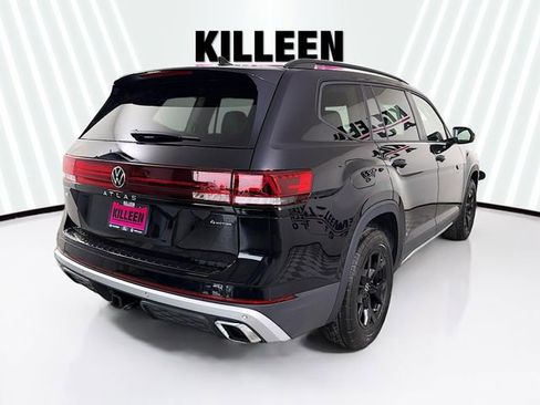 New 2026 Volkswagen Atlas Peak Edition AWD/4WD image 7