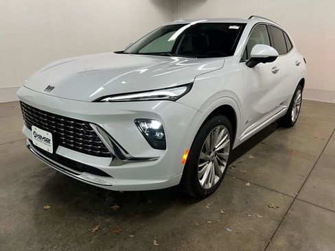 New 2026 Buick Envision Avenir image 10