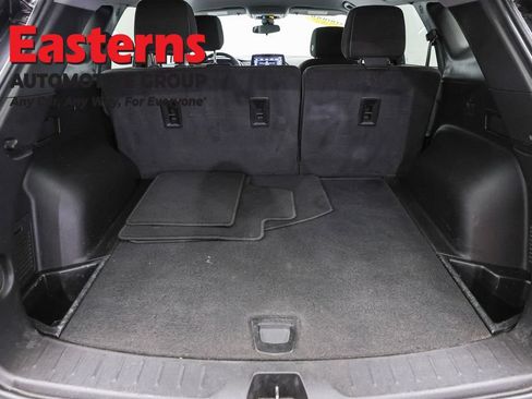Used 2024 Chevrolet Blazer LT AWD/4WD image 9
