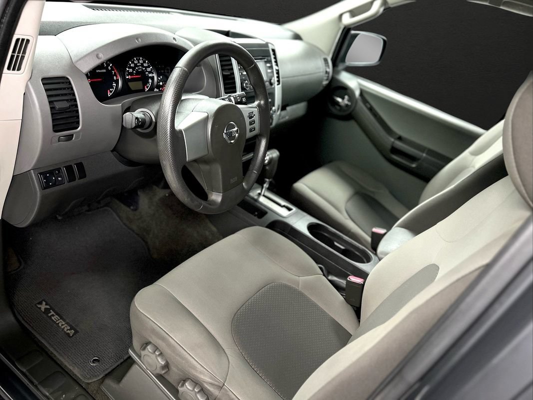 Used 2013 Nissan Xterra S RWD image 17