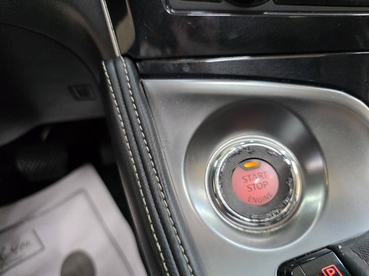 Used 2017 Nissan Maxima Platinum w/ Interior Lighting Package FWD image 34