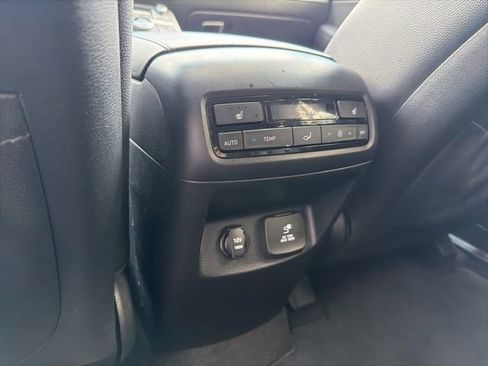 Used 2022 Hyundai Palisade SEL w/ 8P Bench Seat Package image 28