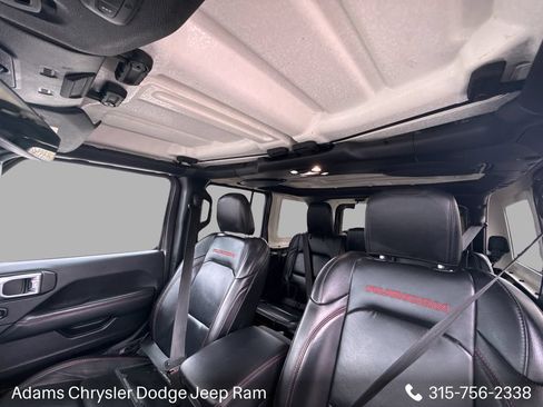 Used 2020 Jeep Wrangler Unlimited Rubicon w/ Dual Top Group AWD/4WD image 19