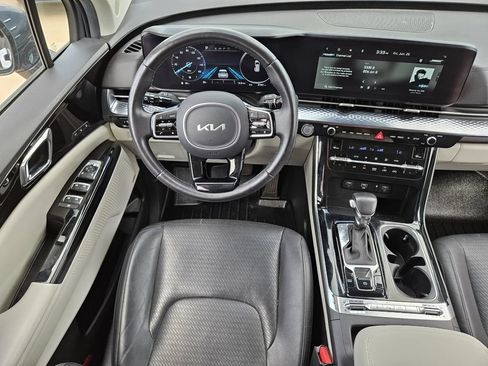 Used 2024 Kia Carnival SX Prestige FWD image 29