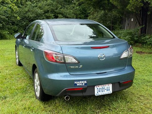 Used 2010 MAZDA MAZDA3 i Touring FWD image 7