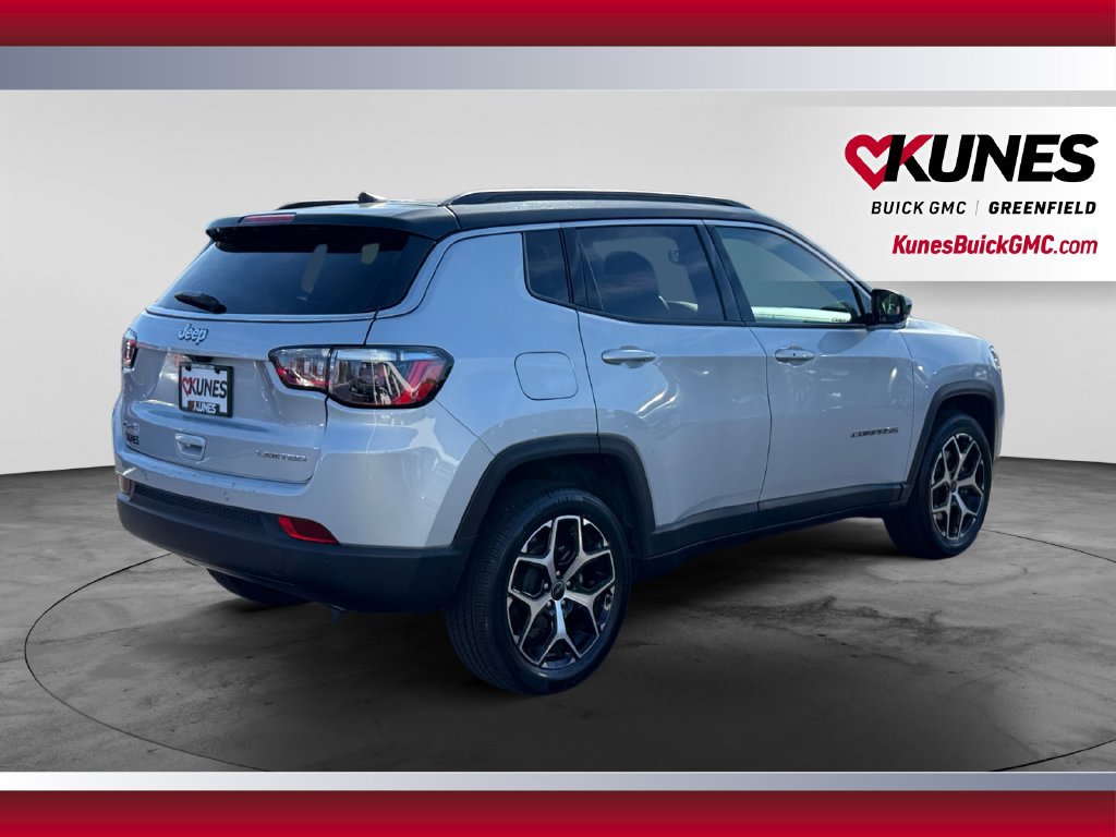 Used 2025 Jeep Compass Limited AWD/4WD image 10