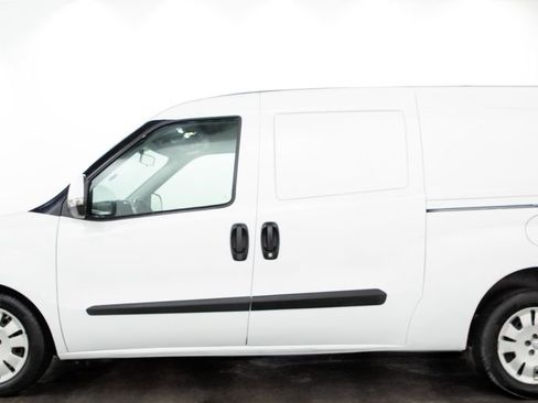 Used 2021 RAM ProMaster City Tradesman SLT image 8