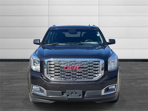 Used 2018 GMC Yukon Denali w/ Open Road Package image 8