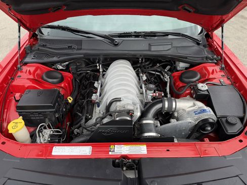 Used 2009 Dodge Challenger SRT8 image 31