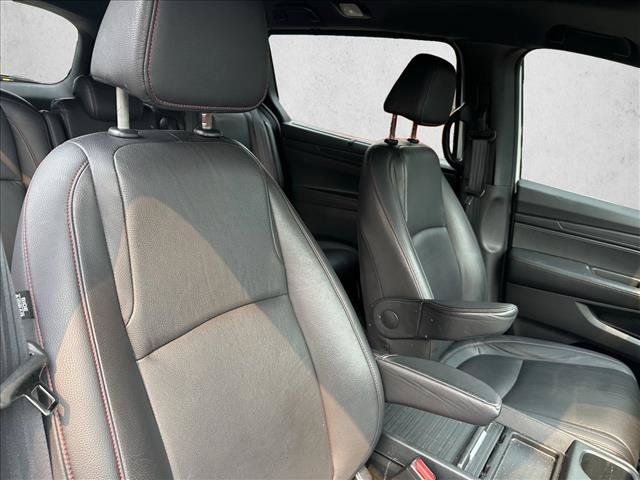 Used 2024 Honda Odyssey Sport image 29
