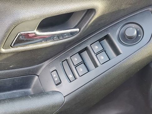 Certified 2017 Chevrolet Trax LT w/ LT Convenience Package image 15