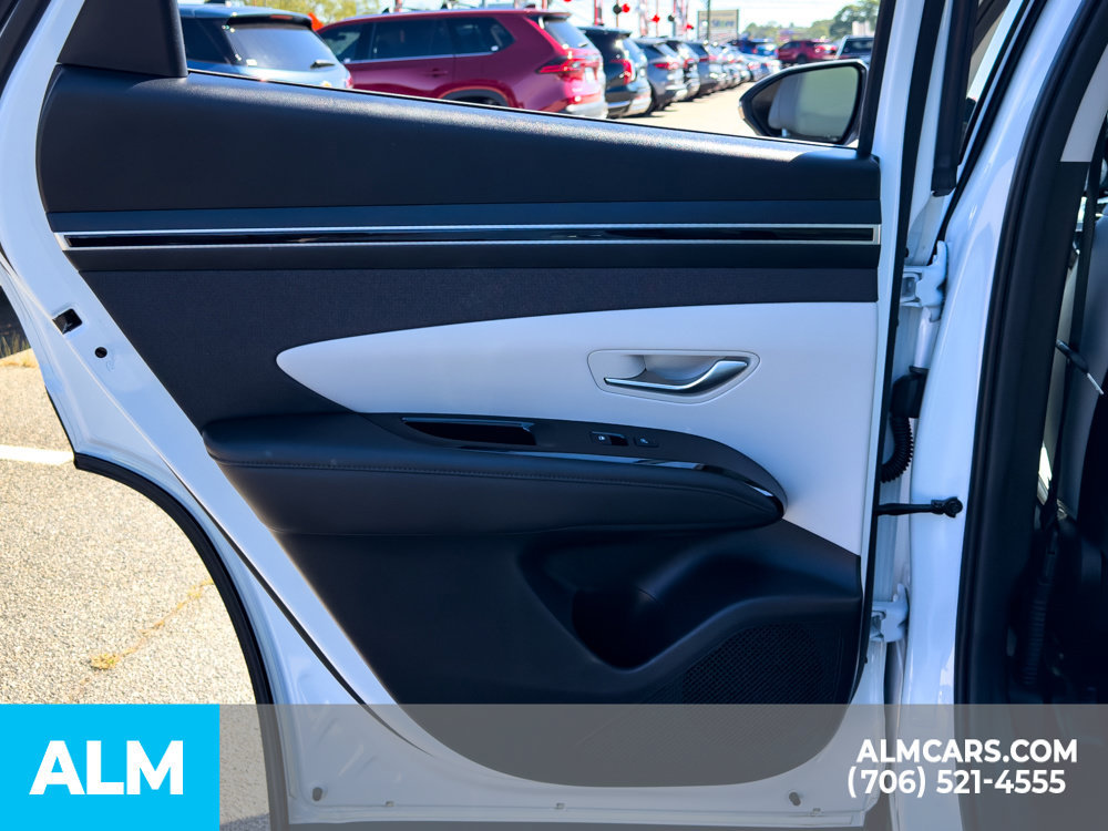 Certified 2022 Hyundai Tucson Limited FWD image 12