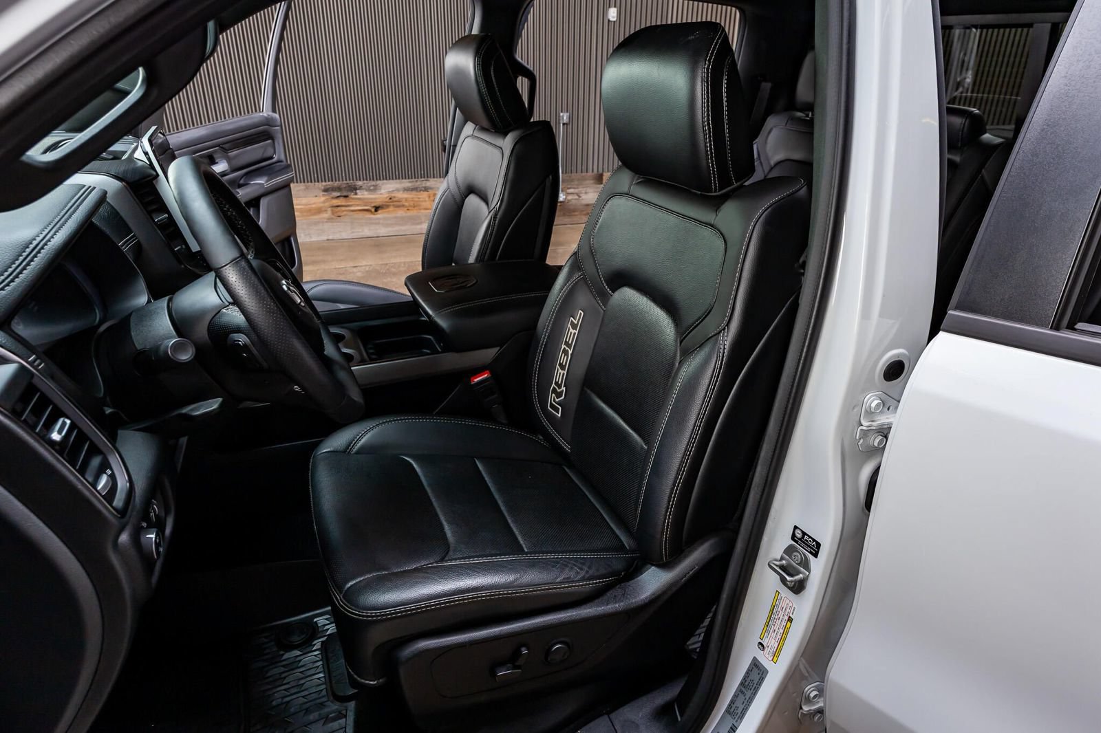 Used 2025 RAM 1500 Rebel w/ Rebel Level 2 Equipment Group AWD/4WD image 27