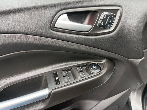 Used 2013 Ford Escape Titanium image 16