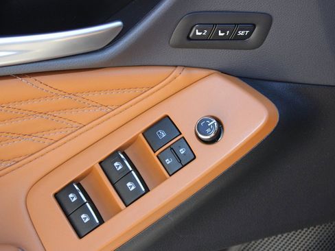 Used 2021 Toyota Avalon Limited w/ Advanced Safety Package image 20