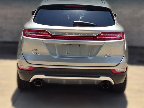 Used 2015 Lincoln MKC FWD w/ Equipment Group 102A Reserve image 9