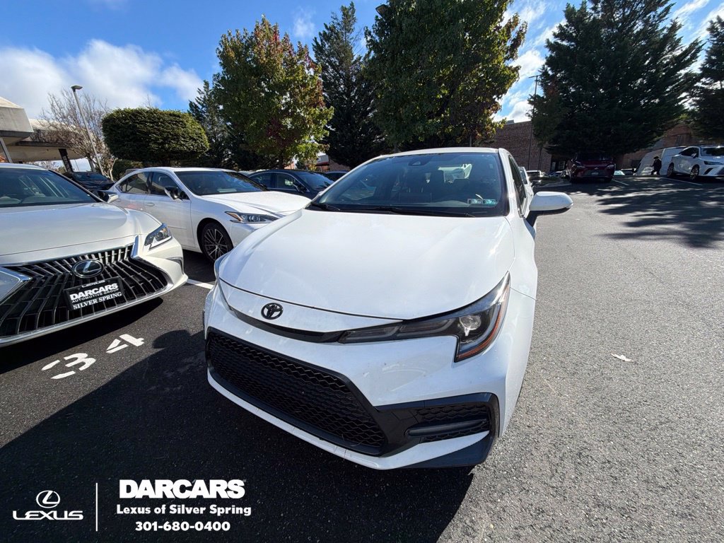 Used 2021 Toyota Corolla SE FWD image 1