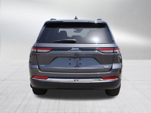 Used 2024 Jeep Grand Cherokee Limited 4xe AWD/4WD image 5